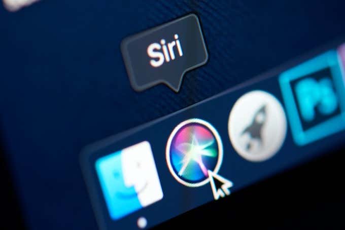 11 Funny Things to Ask Siri