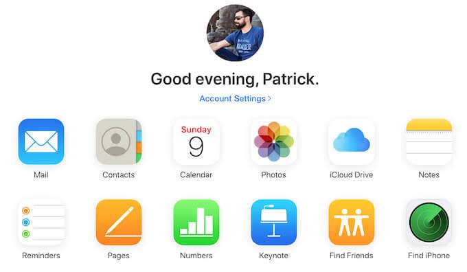 Find iPhone icon on iCloud.com