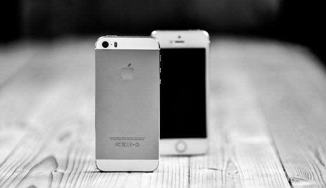 A pair of iPhones front and back