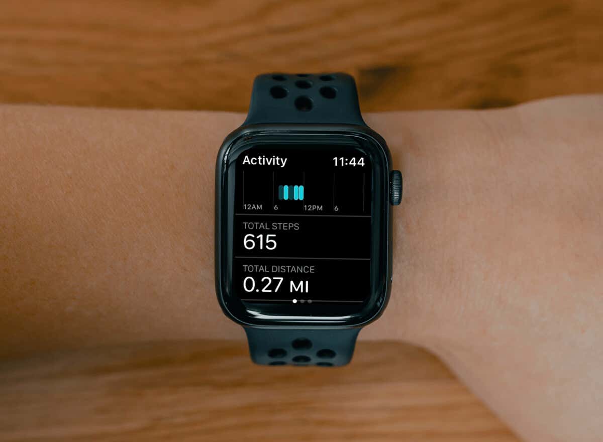 How to Track and View Step Count On Your Apple Watch image 1