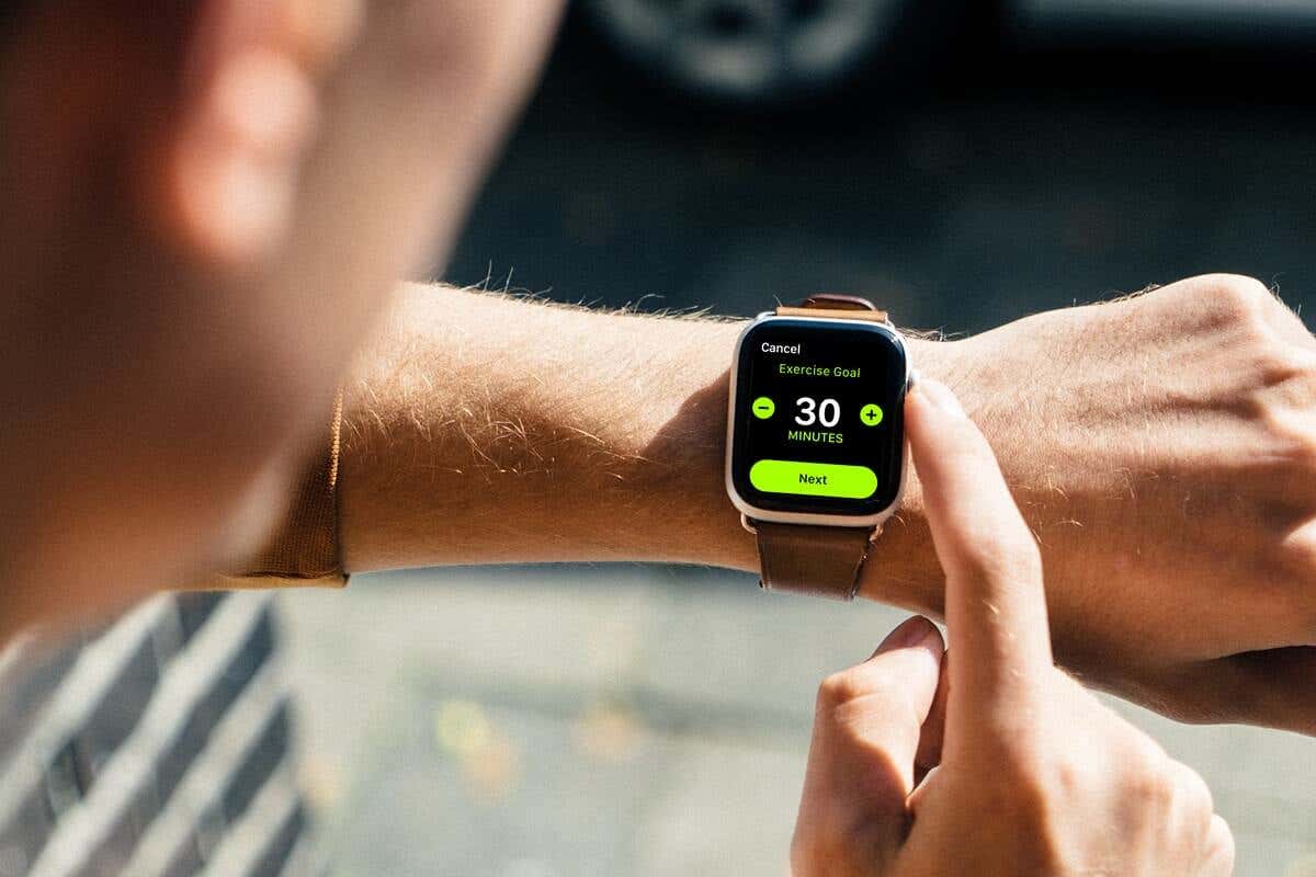 How to Change Your Fitness Goals on Your iPhone and Apple Watch image 1
