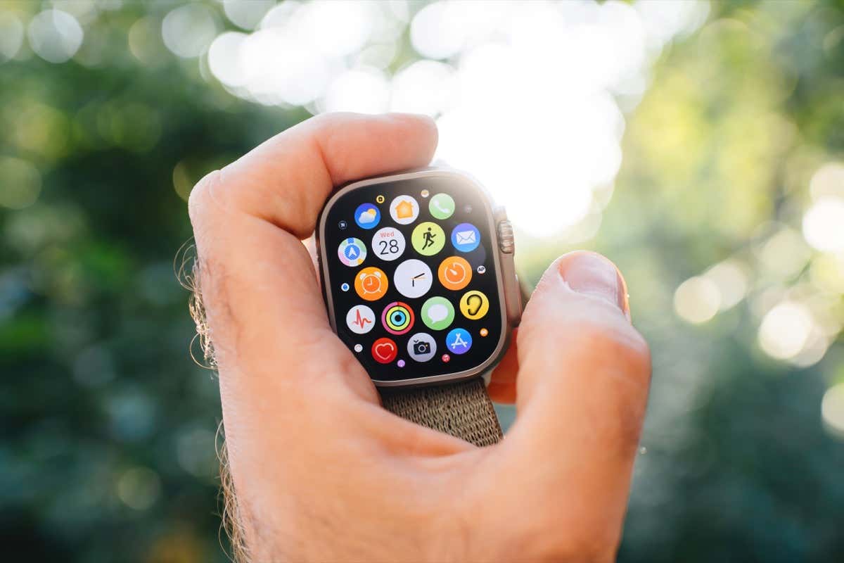 How to Close Apps on Apple Watch image 1