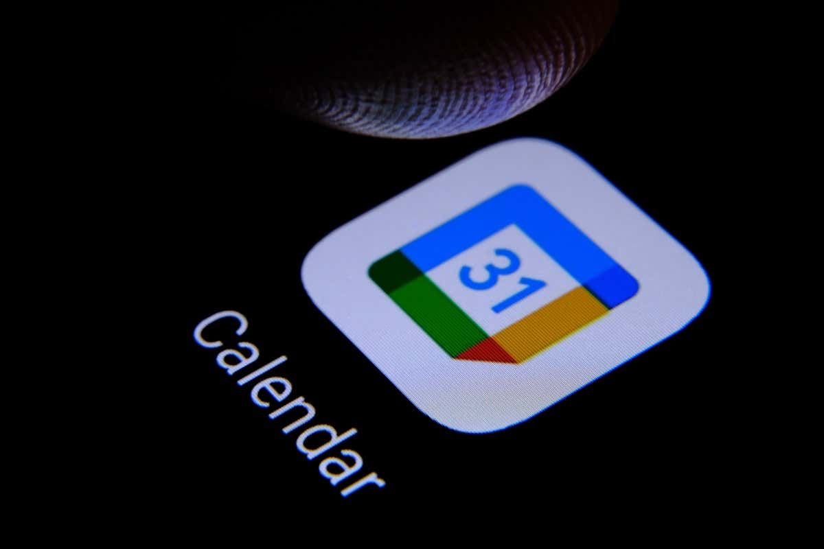 How to Add and Sync Google Calendar to Your iPhone and iPad image 1