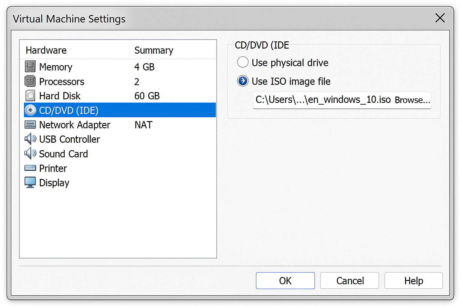 VM settings showing CD/DVD configuration with macOS installer attached