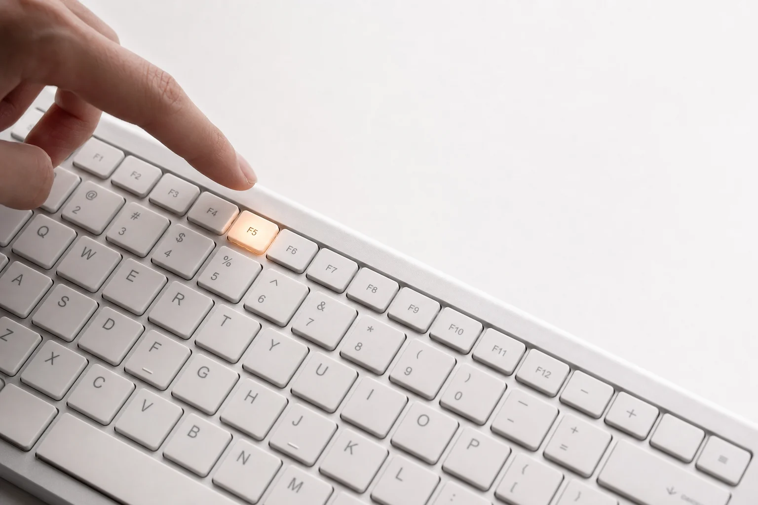 MacBook Function Keys Not Working? 8 Fixes to Try in 2026