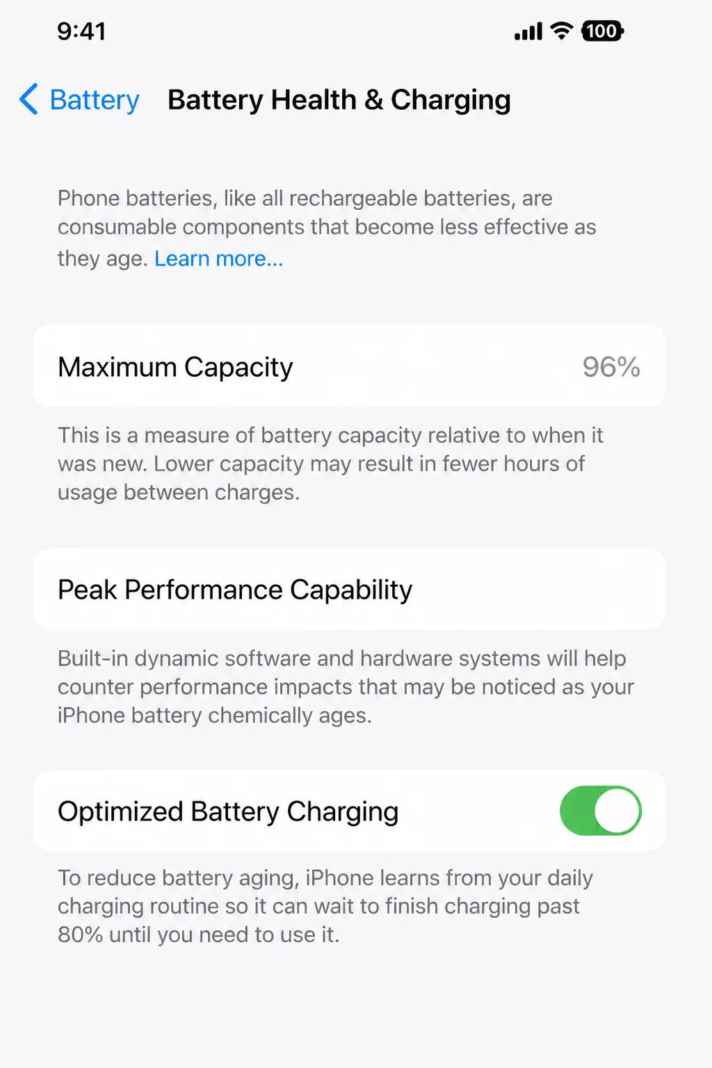 Battery Health screen showing Maximum Capacity and Peak Performance Capability in iOS 26